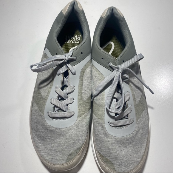 STR/KE MVMNT Two Tone Gray Interval Lightweight Thermal Support Trainer NWOT 12 - Picture 10 of 15